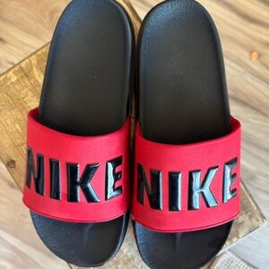 Nike men’s Black and Red Slide Sandals